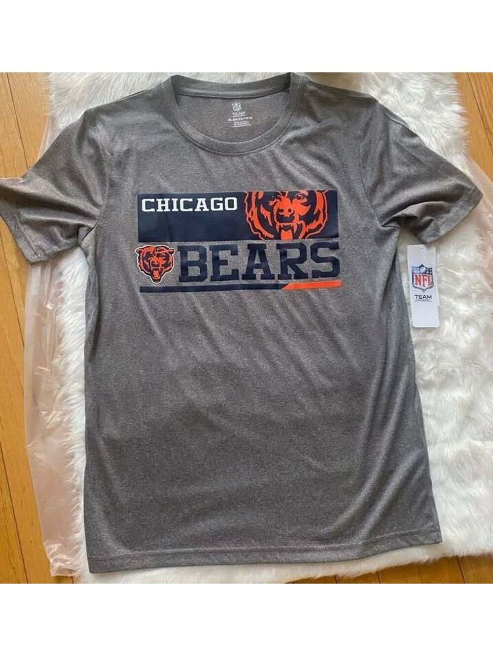 Chicago Bears Performance T Shirt Youth XL 14 16 Gray